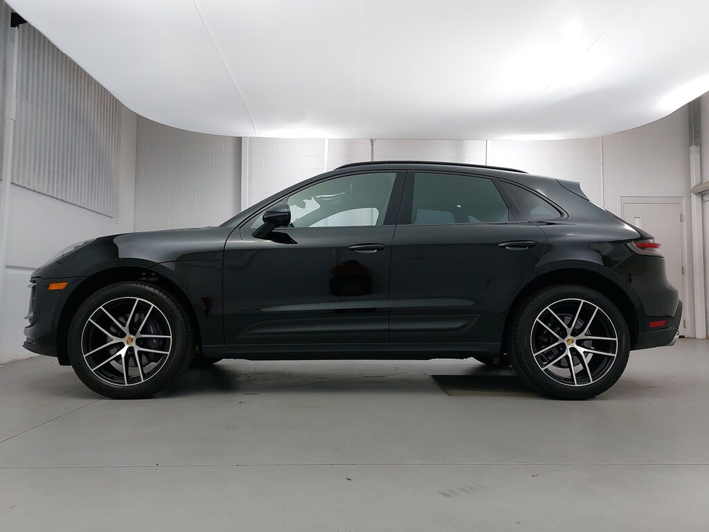 Certified 2023 Porsche Macan