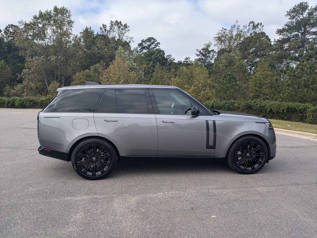 Certified 2024 Land Rover Range Rover SE P530 SE SWB