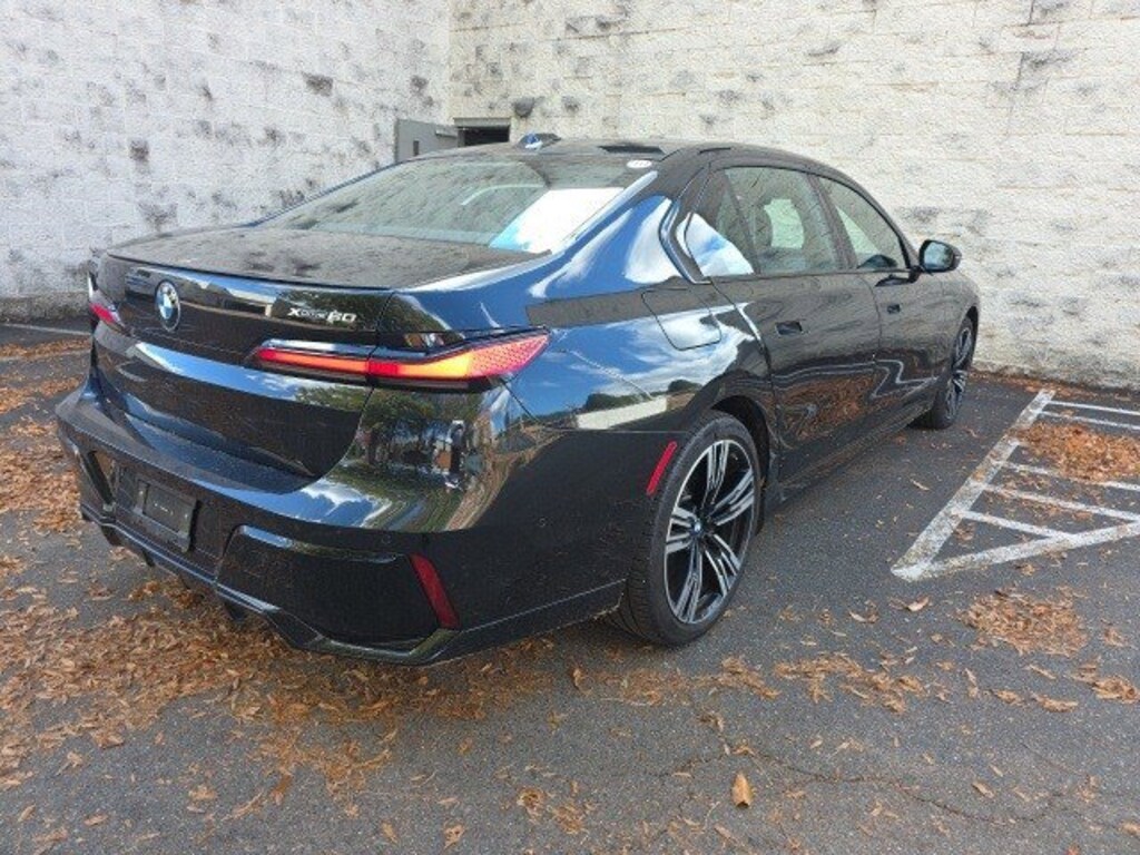 Used 2025 BMW i7 xDrive60 Sedan
