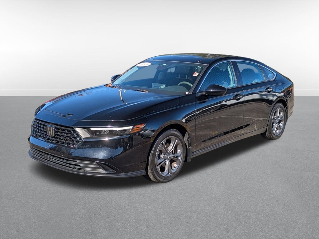 Used 2023 Honda Accord Sedan EX