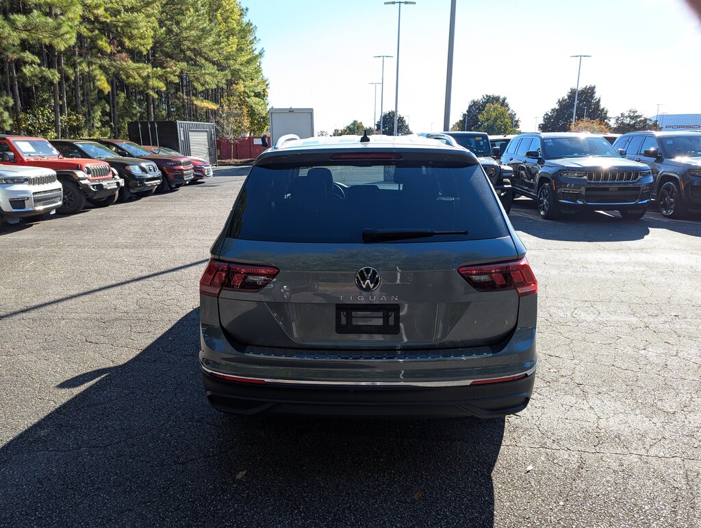 Used 2024 Volkswagen Tiguan Wolfsburg Edition 2.0T Wolfsburg Edition FWD