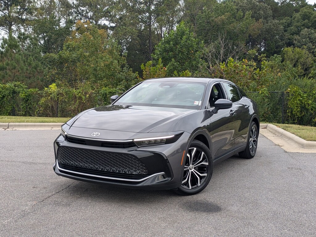 Used 2023 Toyota Crown Limited Limited AWD