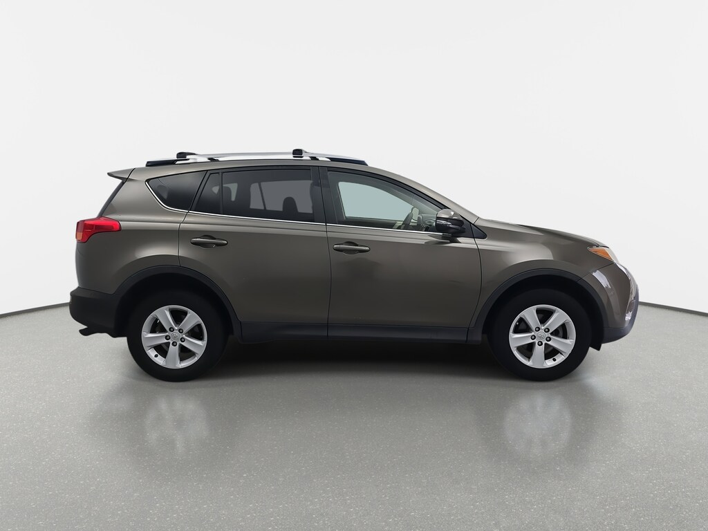 Used 2013 Toyota RAV4 XLE AWD  XLE