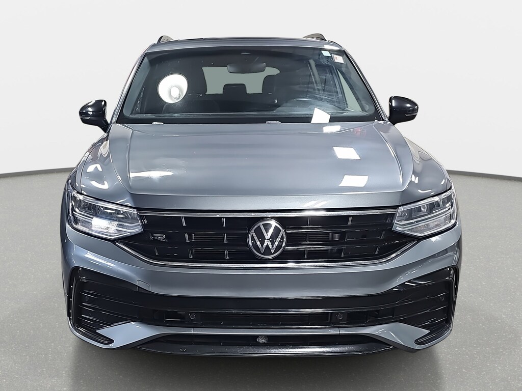 Used 2022 Volkswagen Tiguan SE R-Line Black 2.0T SE R-Line Black 4MOTION