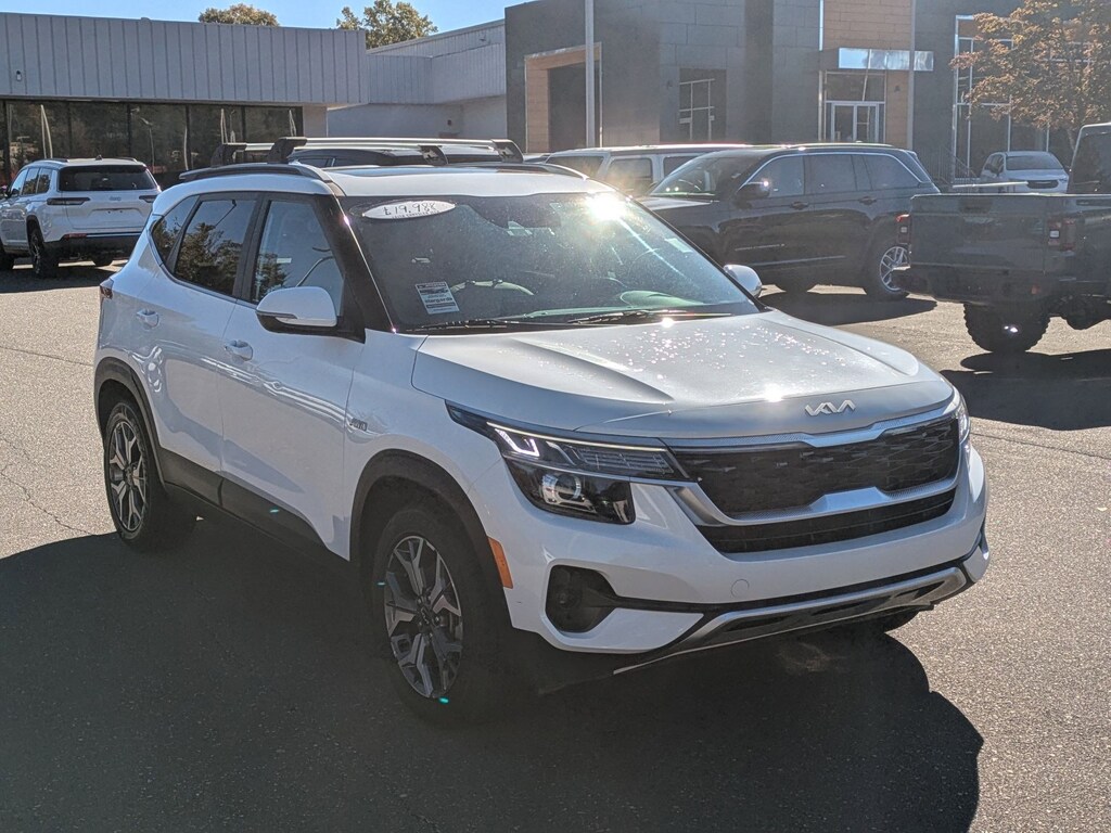 Used 2022 Kia Seltos EX EX IVT AWD