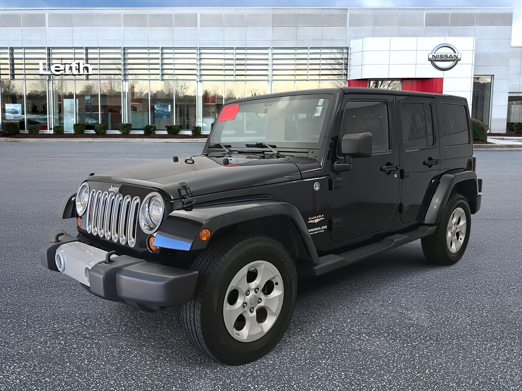 Used 2013 Jeep Wrangler Unlimited Sahara 4WD  Sahara