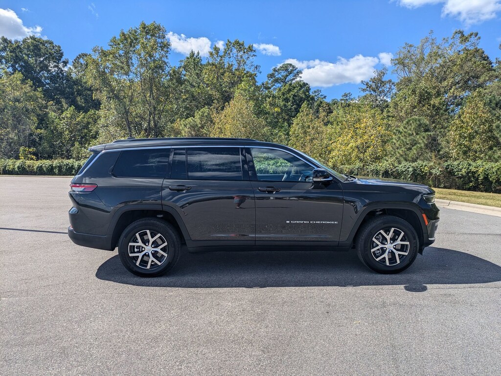 Used 2024 Jeep Grand Cherokee L Limited Limited 4x2
