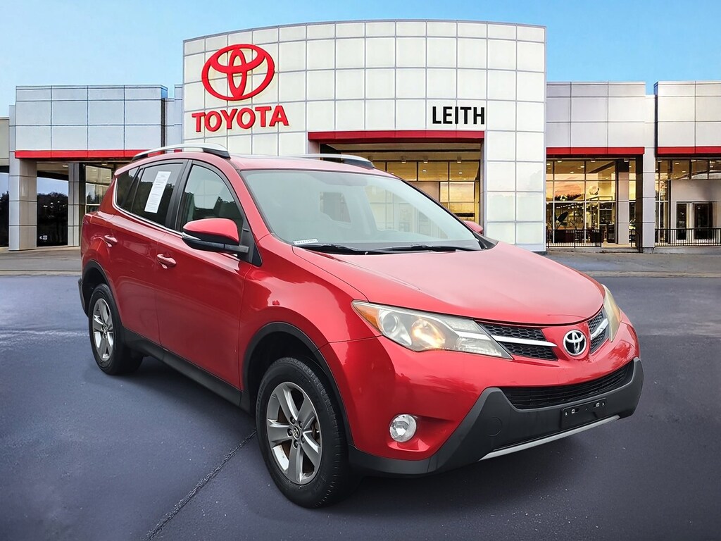 Used 2015 Toyota RAV4 XLE FWD  XLE