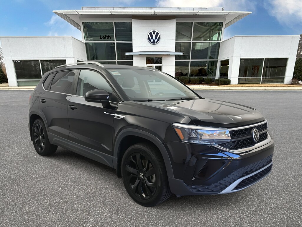 Certified 2022 Volkswagen Taos SE SE FWD