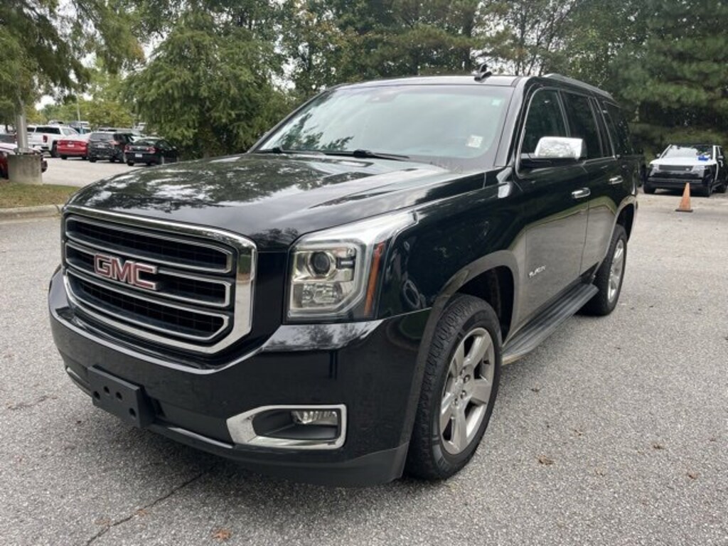 Used 2019 GMC Yukon SLT 4WD  SLT