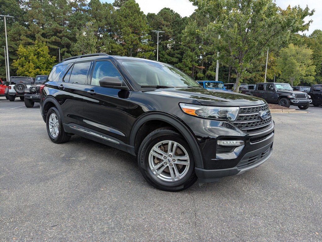 Used 2023 Ford Explorer XLT XLT 4WD