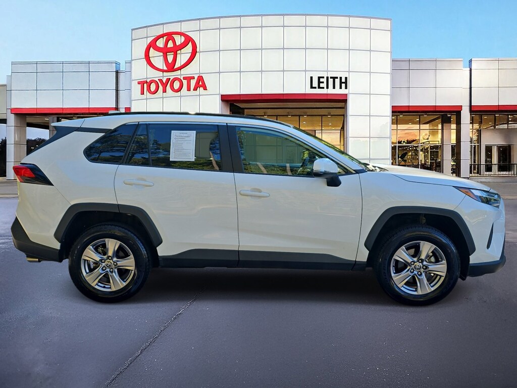 Certified 2022 Toyota RAV4 XLE XLE FWD