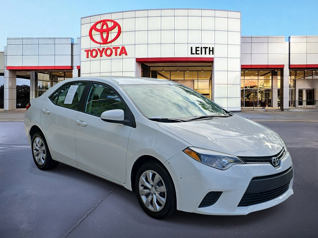 Used 2014 Toyota Corolla LE Sedan