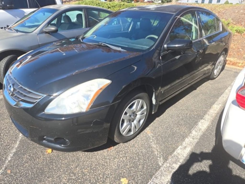 Used 2012 Nissan Altima 2.5 S Sedan