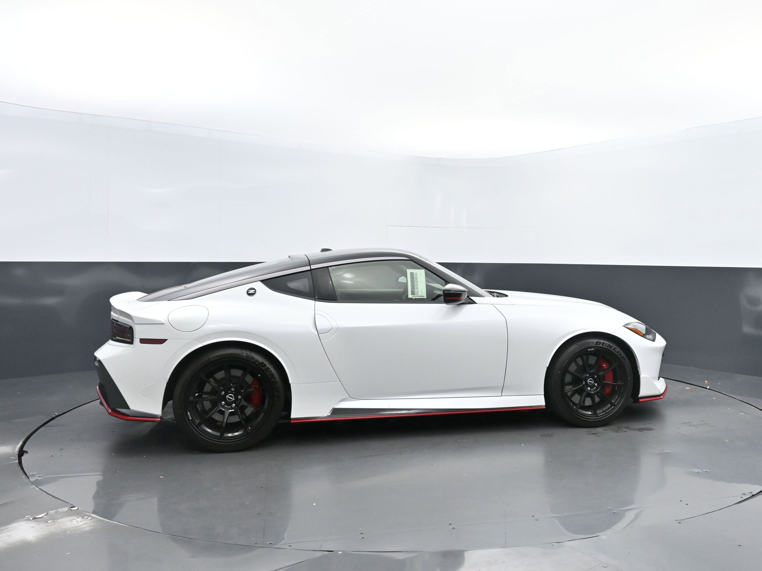2024 Nissan Z Nismo photo 4