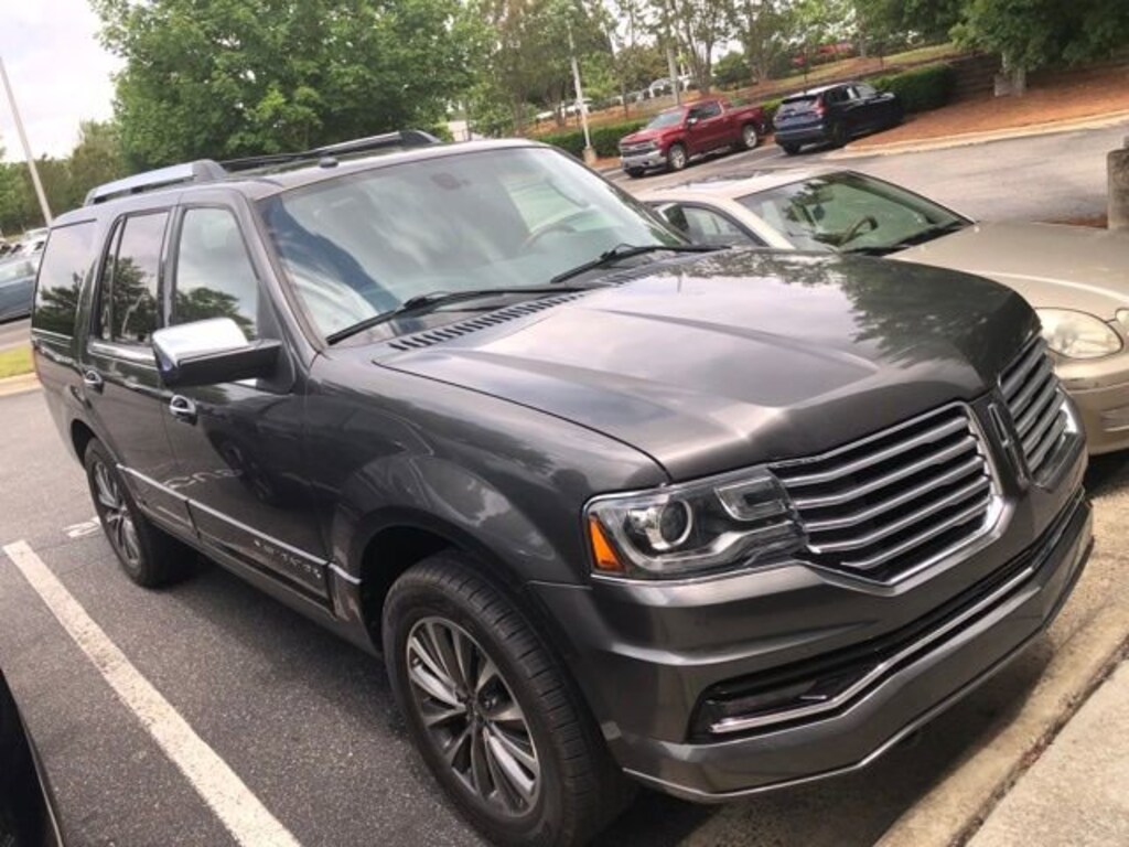 Used 2016 Lincoln Navigator Select SUV