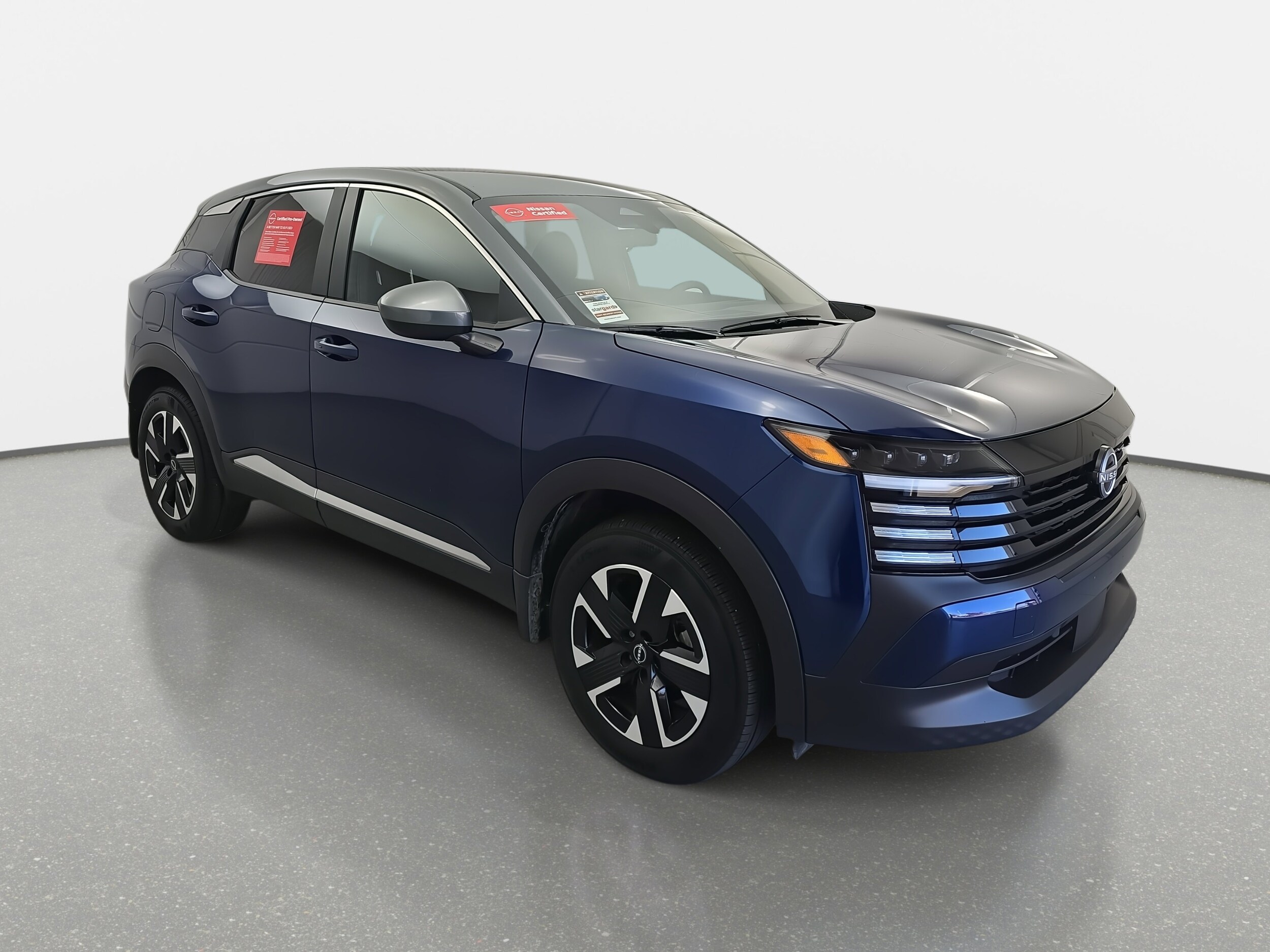 2025 Nissan Kicks SV photo 2