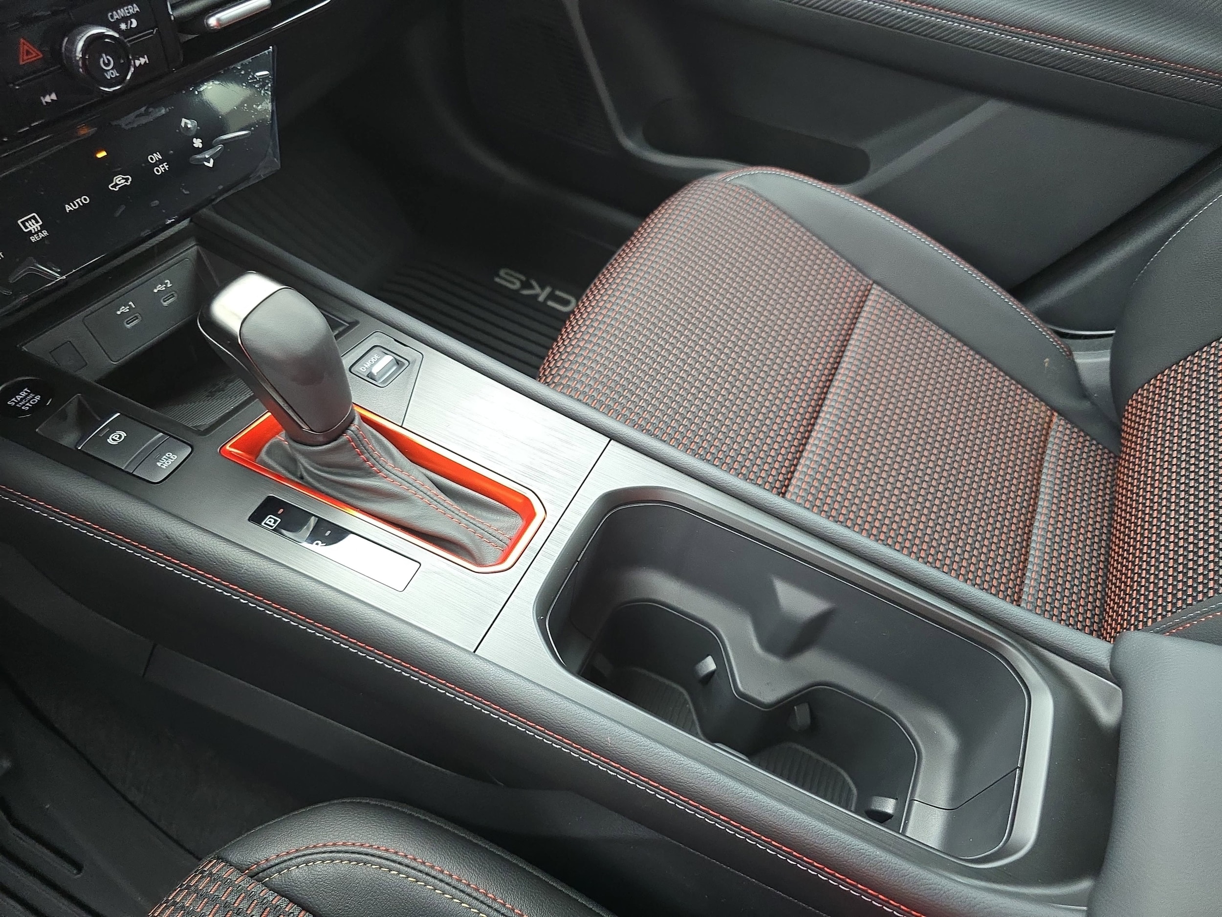 2026 Nissan KICKS SR - Photo 23
