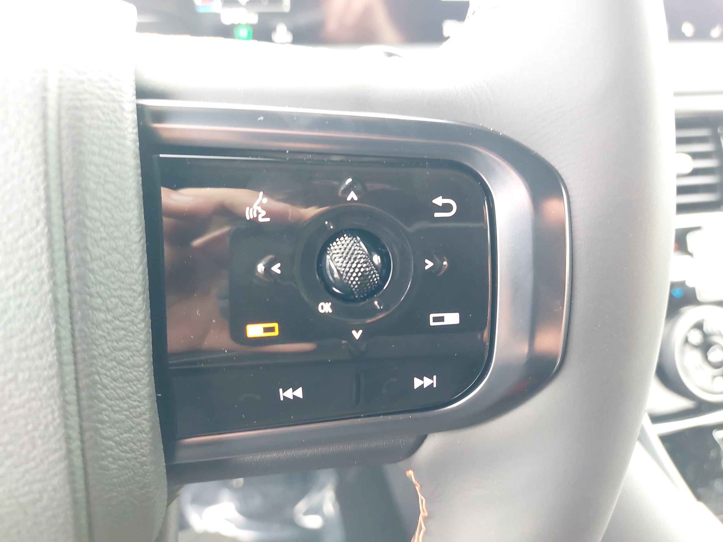 2025 Nissan Armada PRO-4X - Photo 19