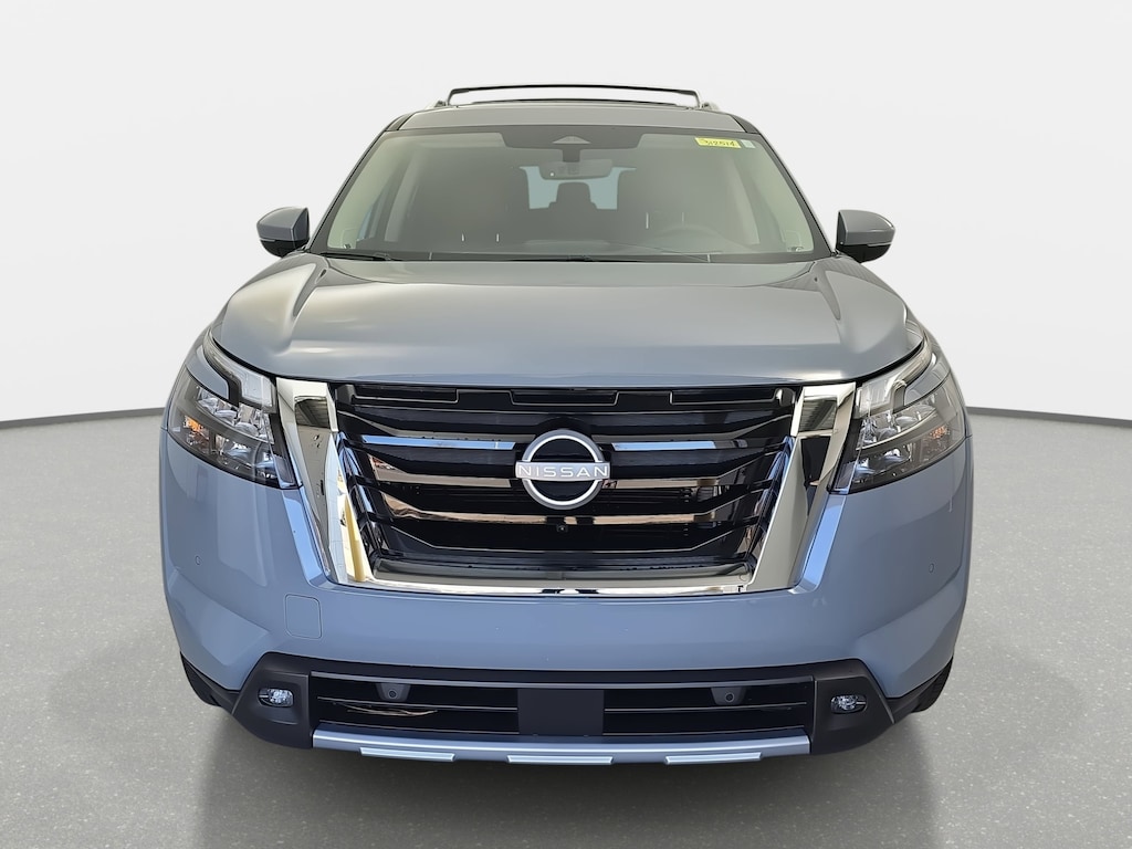 New 2025 Nissan Pathfinder Platinum SUV