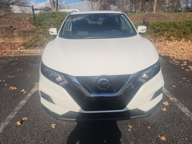 2020 Nissan Rogue Sport SV photo 2