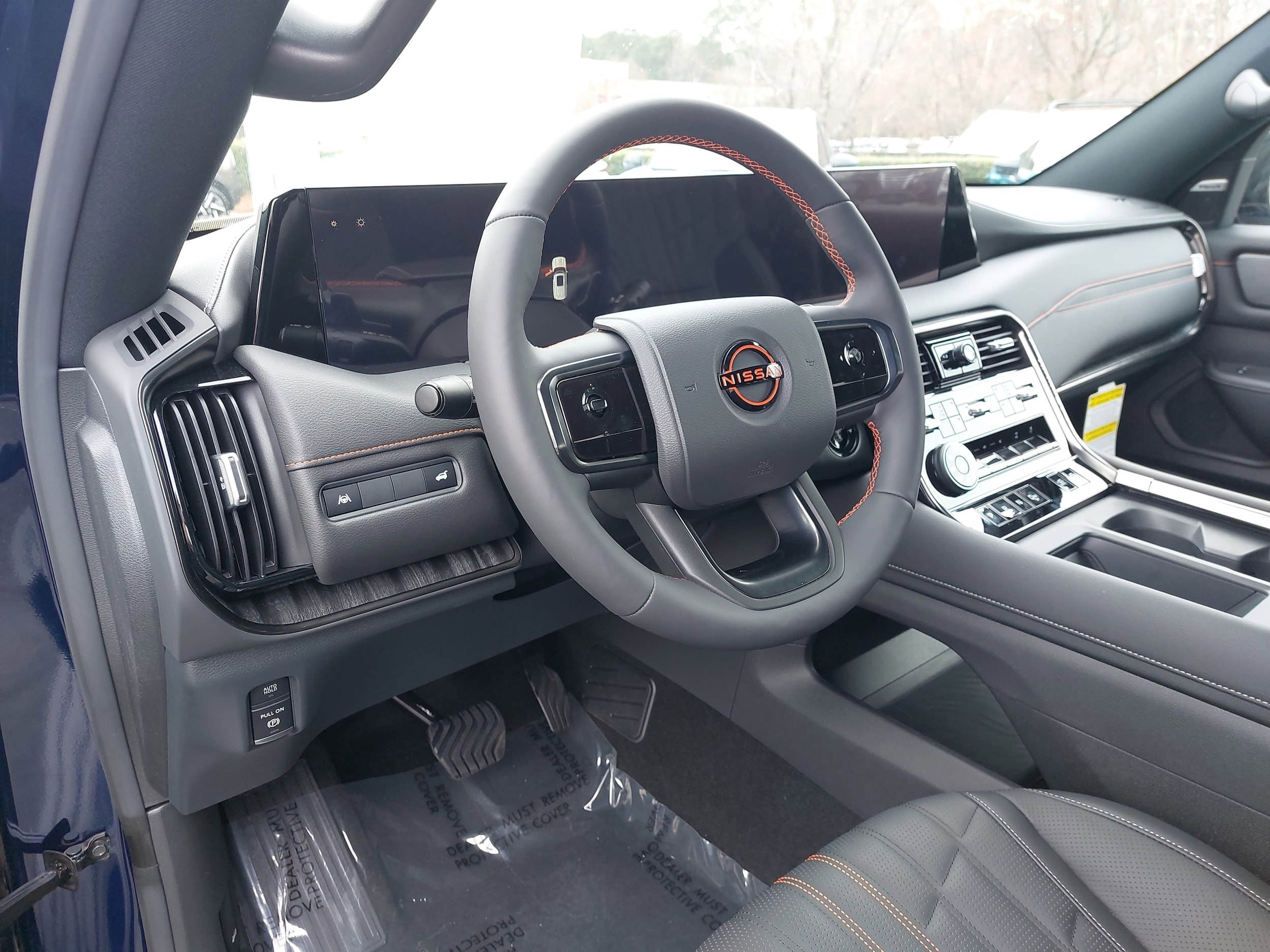 2025 Nissan Armada PRO-4X - Photo 17