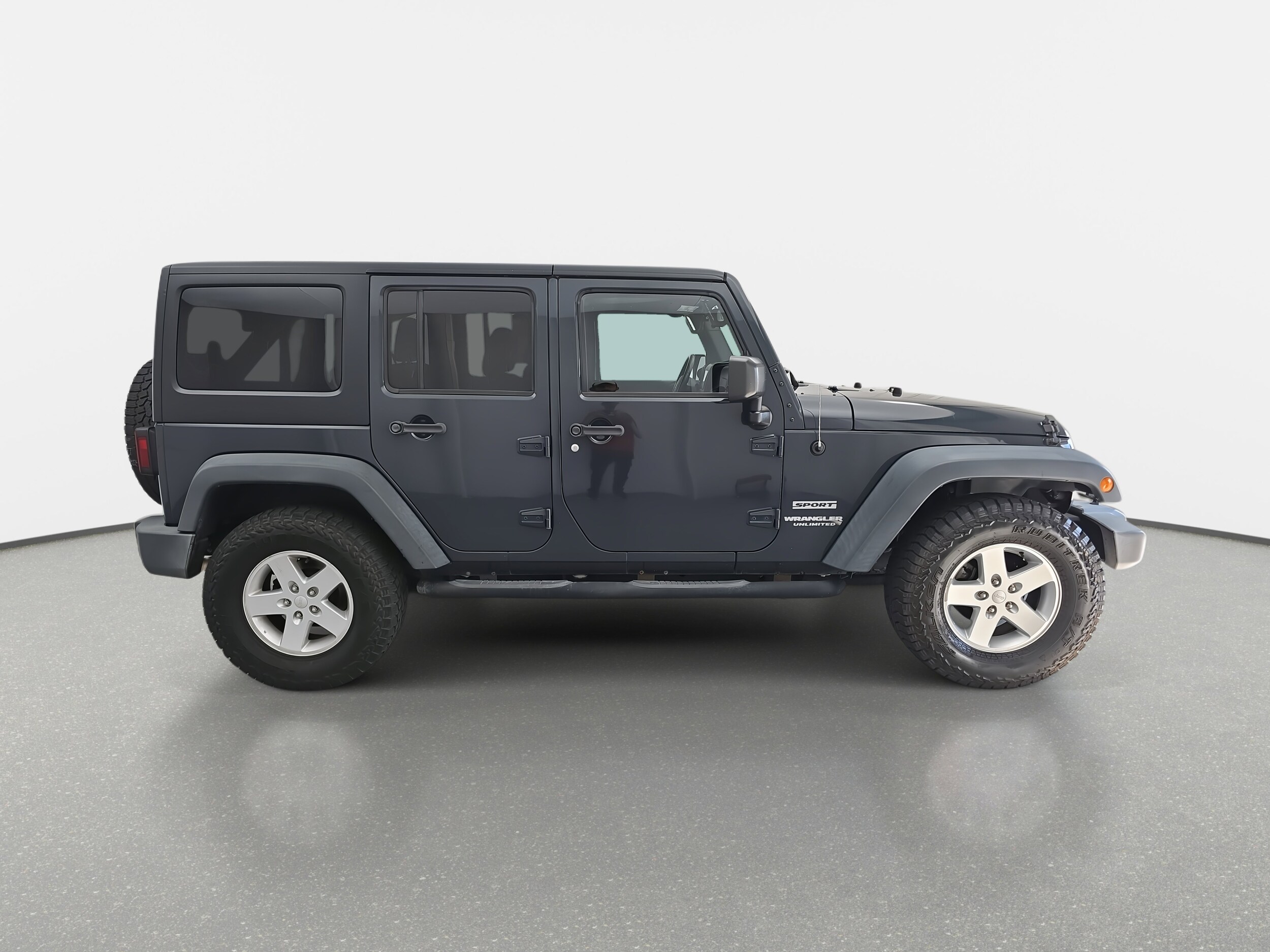 2017 Jeep Wrangler Unlimited Sport photo 3