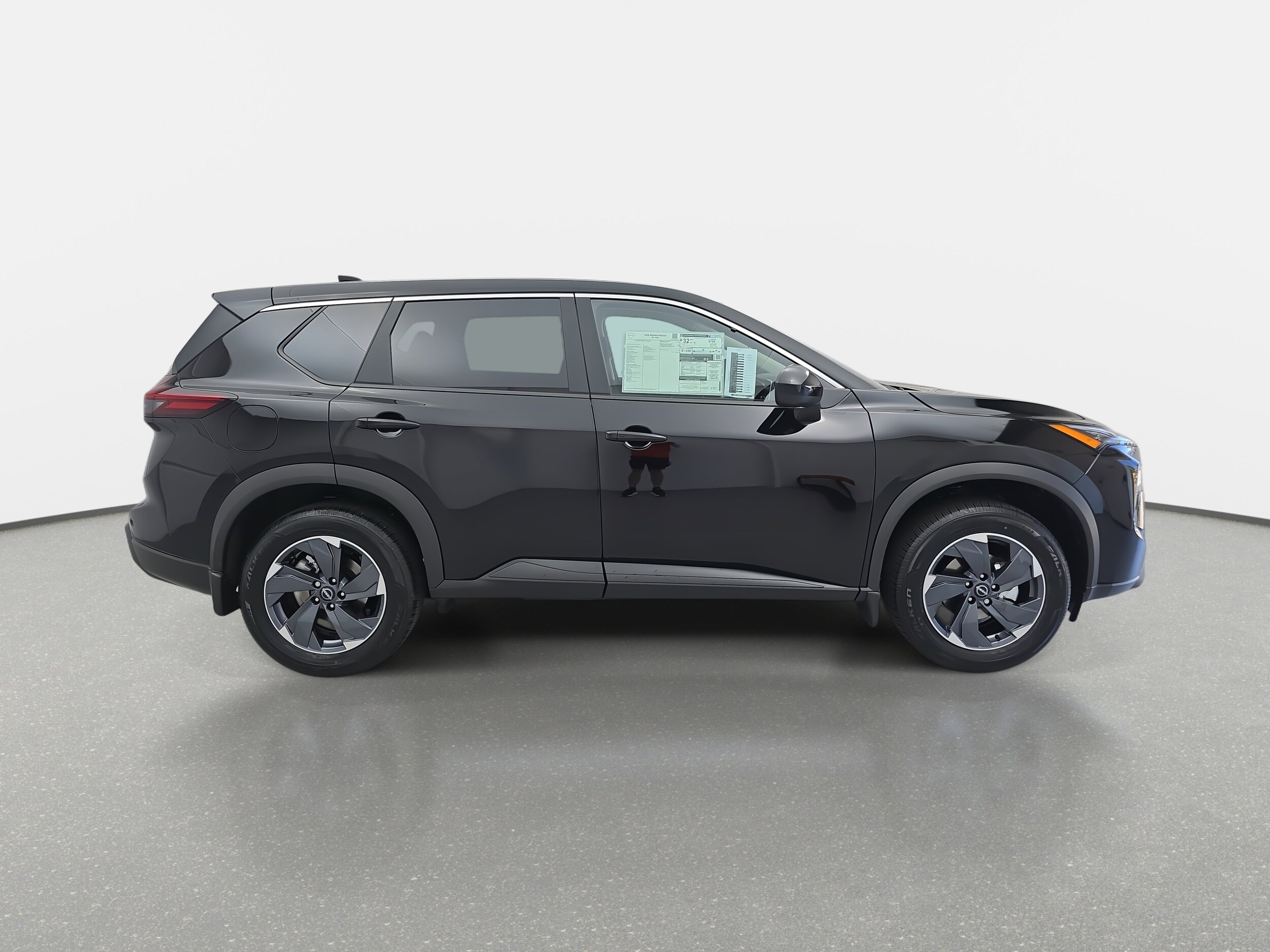 2026 Nissan Rogue SV photo 4