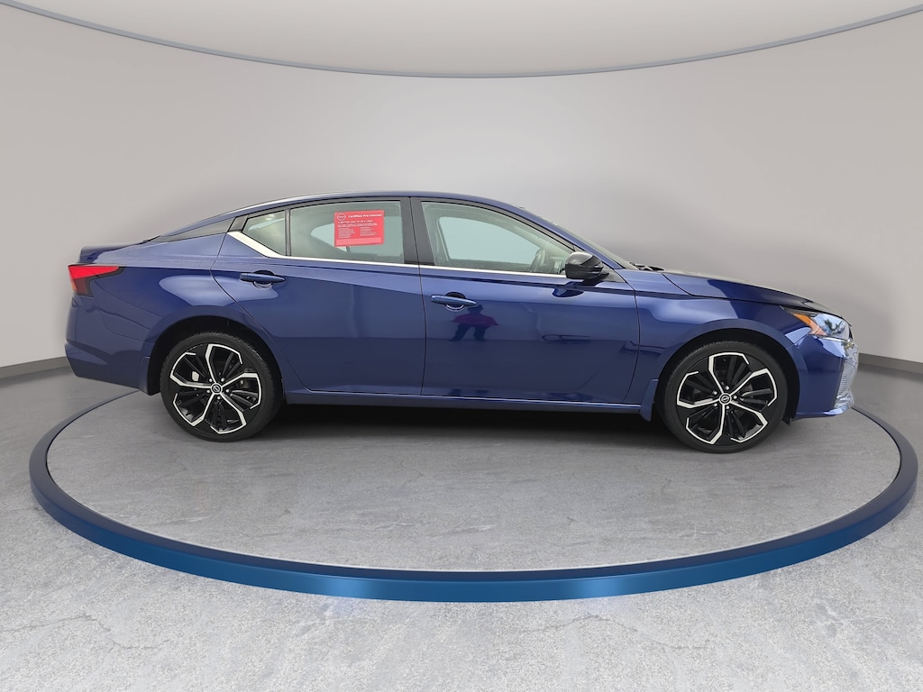 Used 2023 Nissan Altima 2.5 SR Sedan