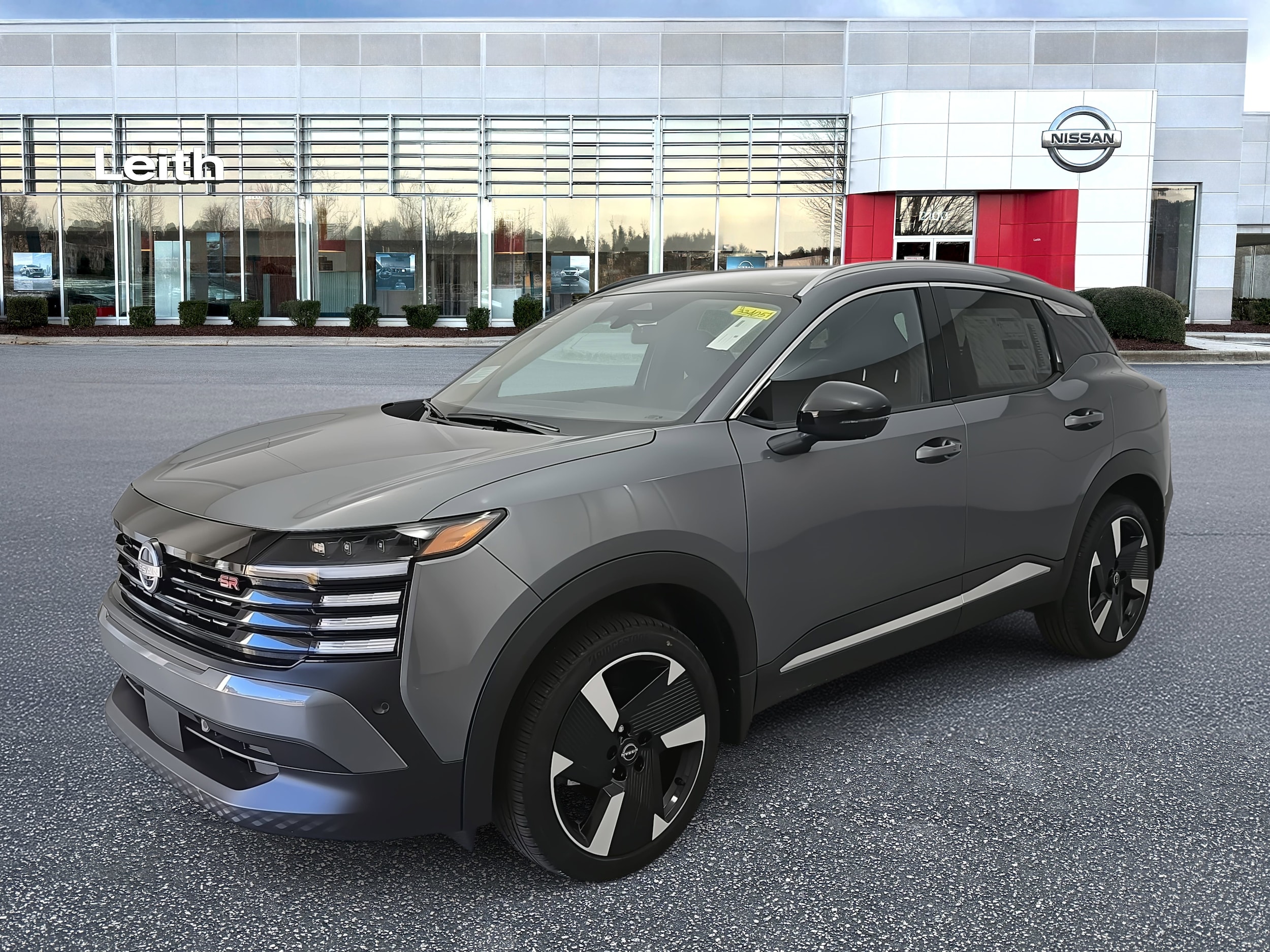 2026 Nissan KICKS SR's photo