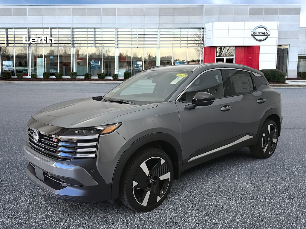 New 2026 Nissan Kicks SR SUV