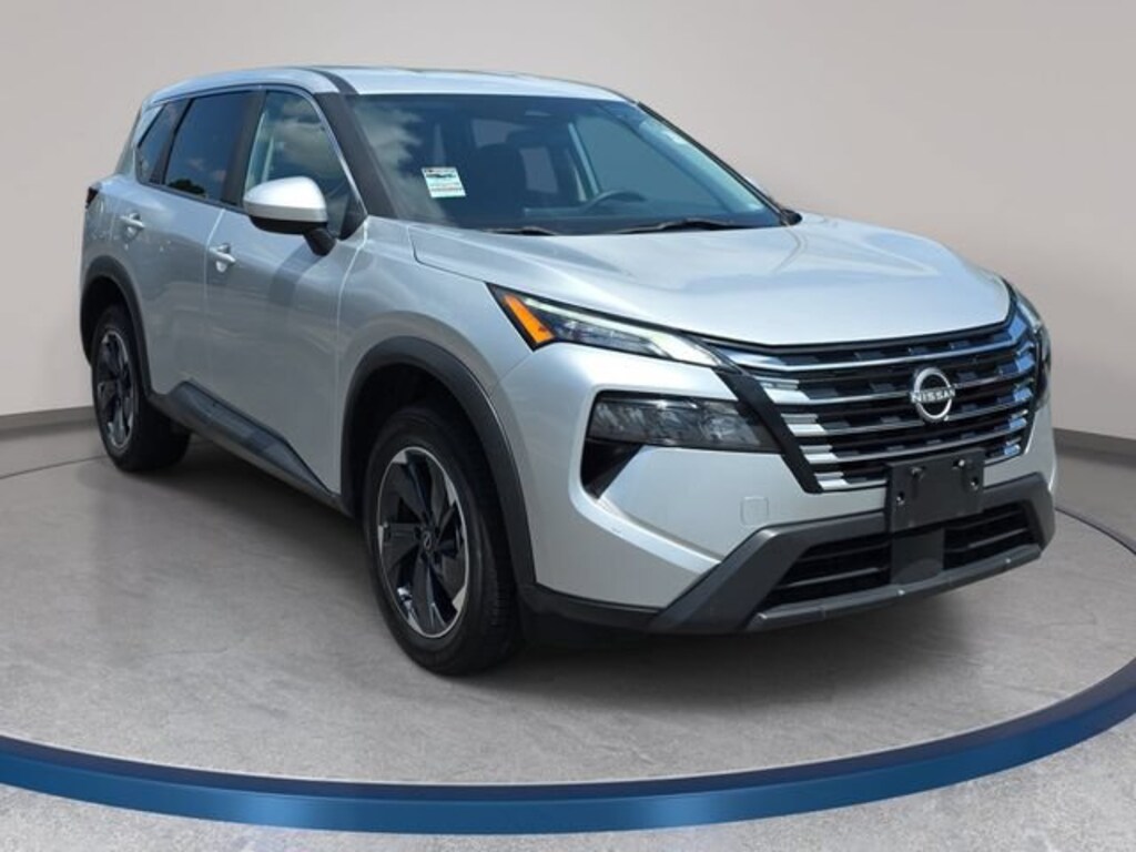 Used 2024 Nissan Rogue SV SUV