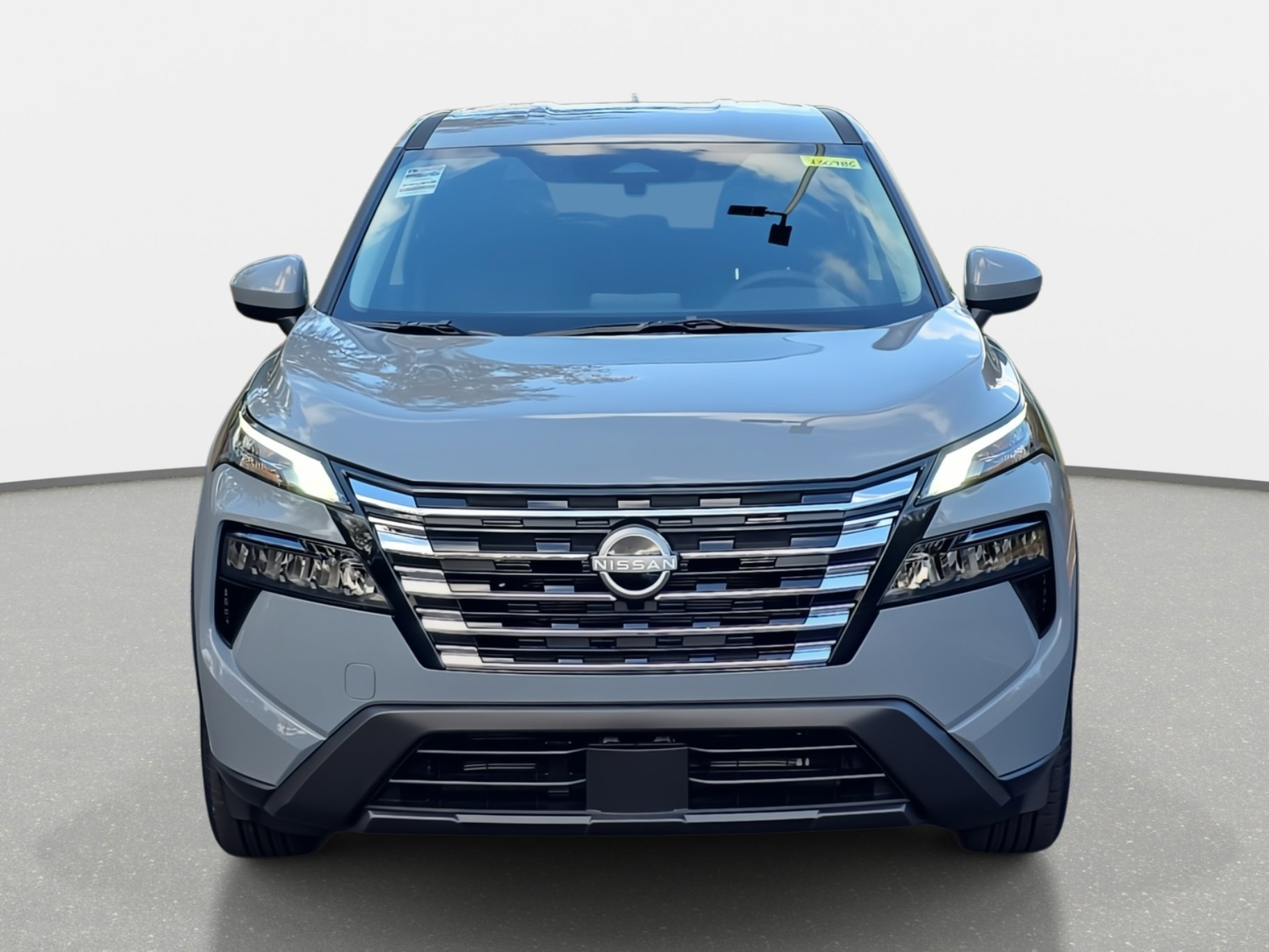 2026 Nissan Rogue SV photo 2