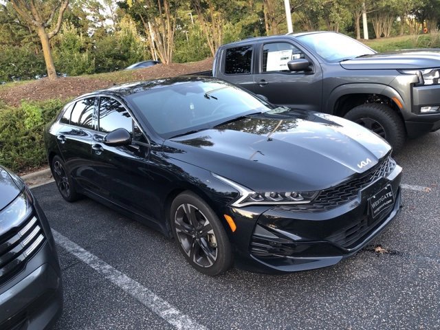 2022 Kia K5 GT-Line photo 2