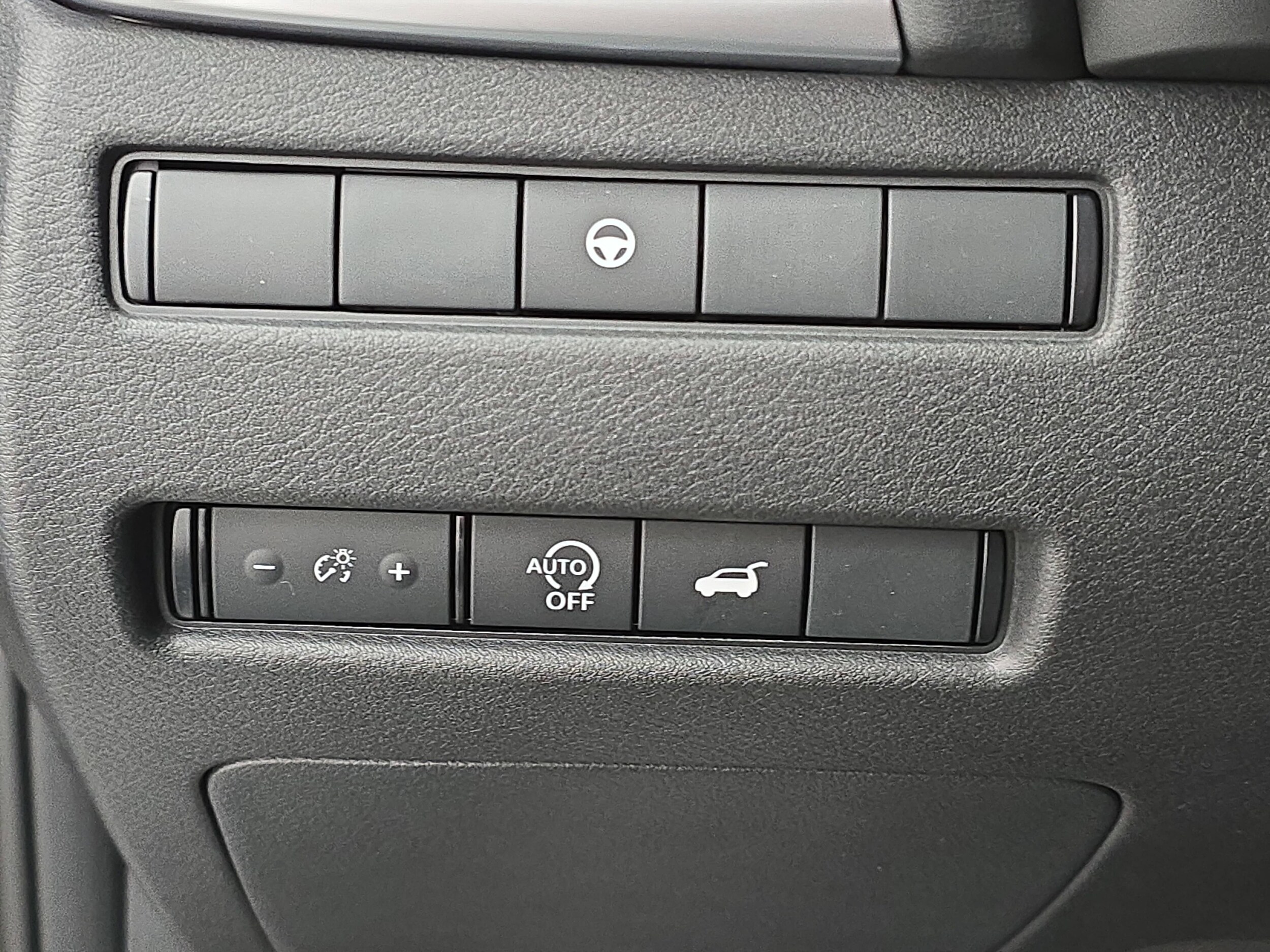2026 Nissan Rogue SV - Photo 25