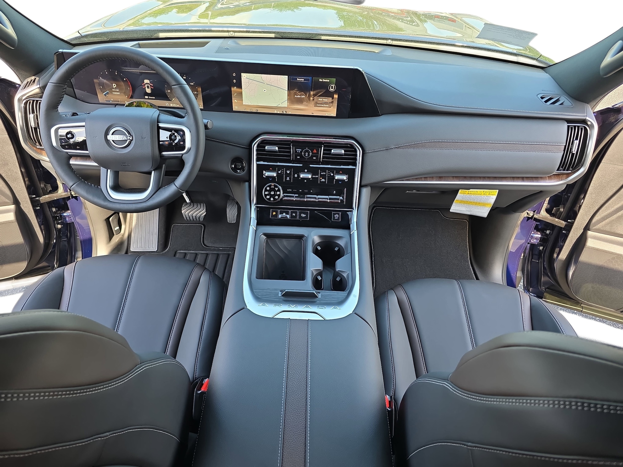 2025 Nissan Armada SL - Photo 9