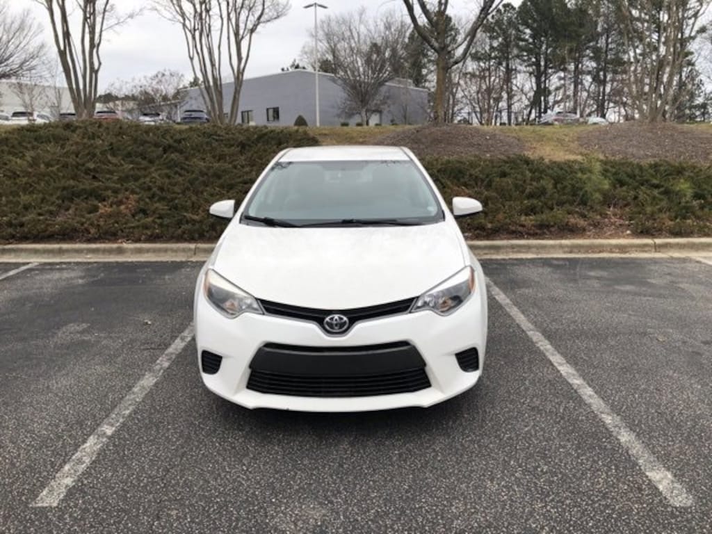 Used 2016 Toyota Corolla LE Sedan