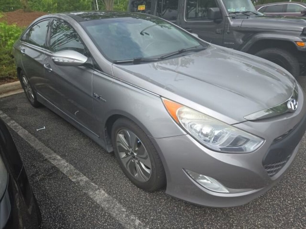 Used 2014 Hyundai Sonata Hybrid Limited Sedan