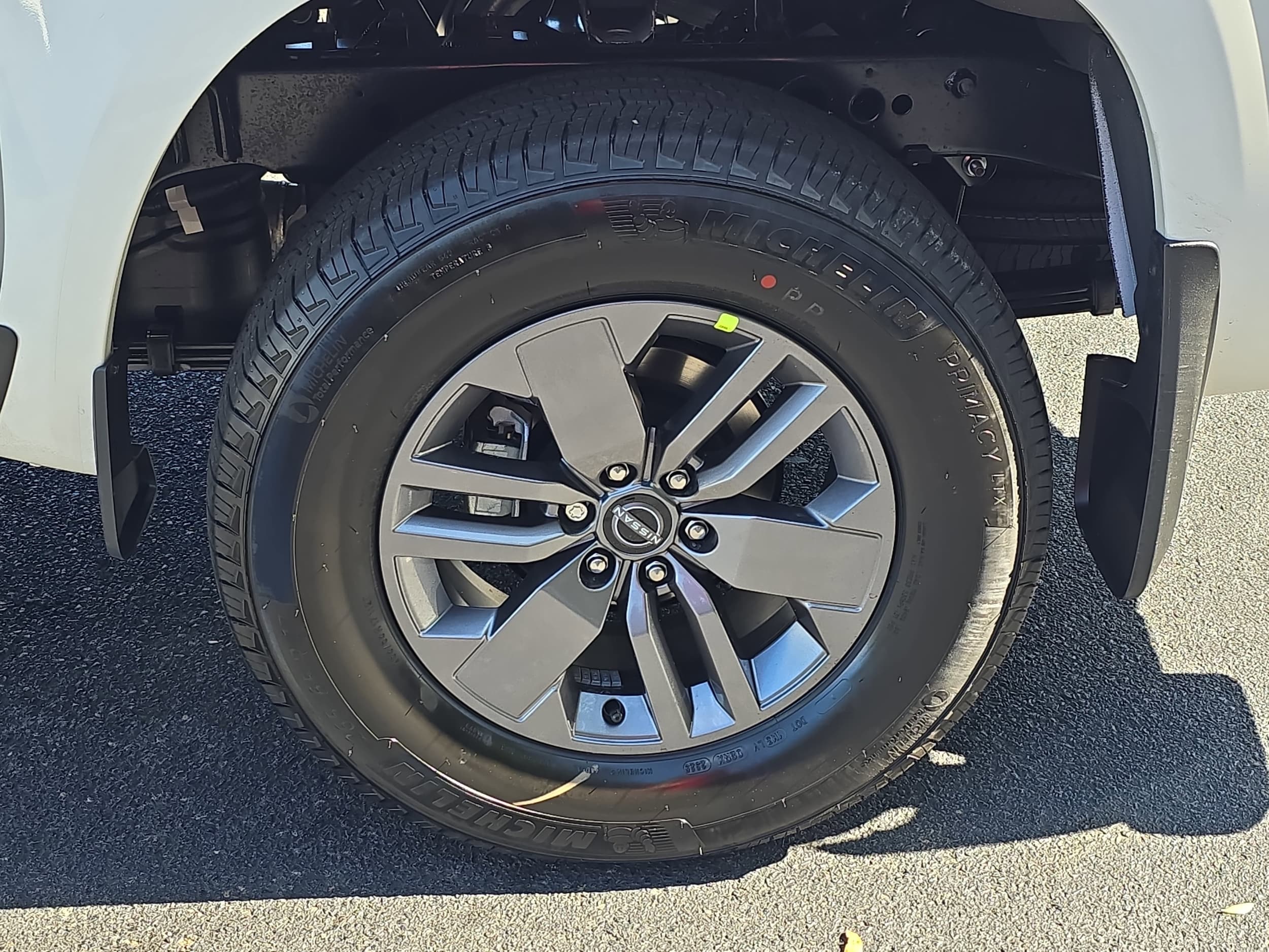 2026 Nissan Frontier SV - Photo 30