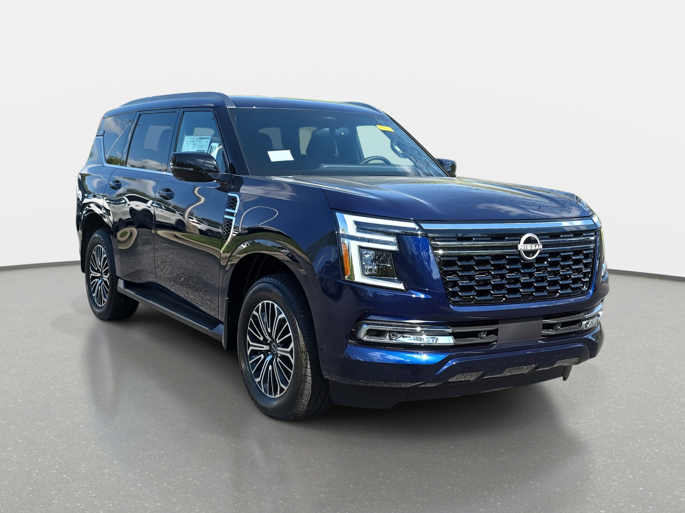 2025 Nissan Armada SL photo 3