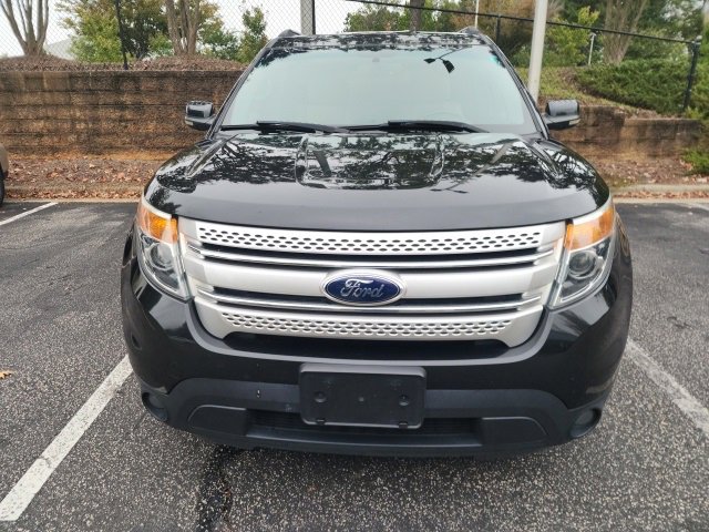 2013 Ford Explorer XLT photo 2
