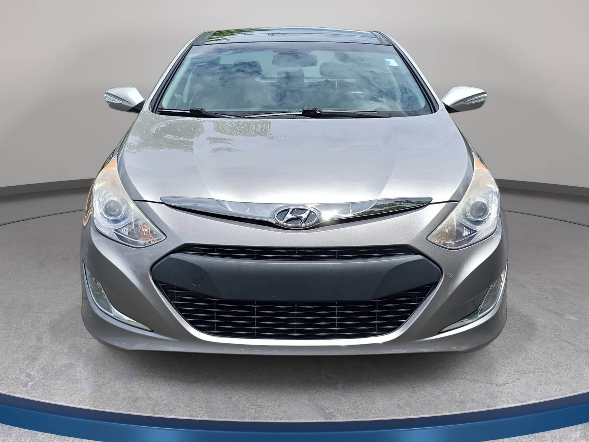 Used 2014 Hyundai Sonata Hybrid Limited with VIN KMHEC4A45EA104423 for sale in Cary, NC
