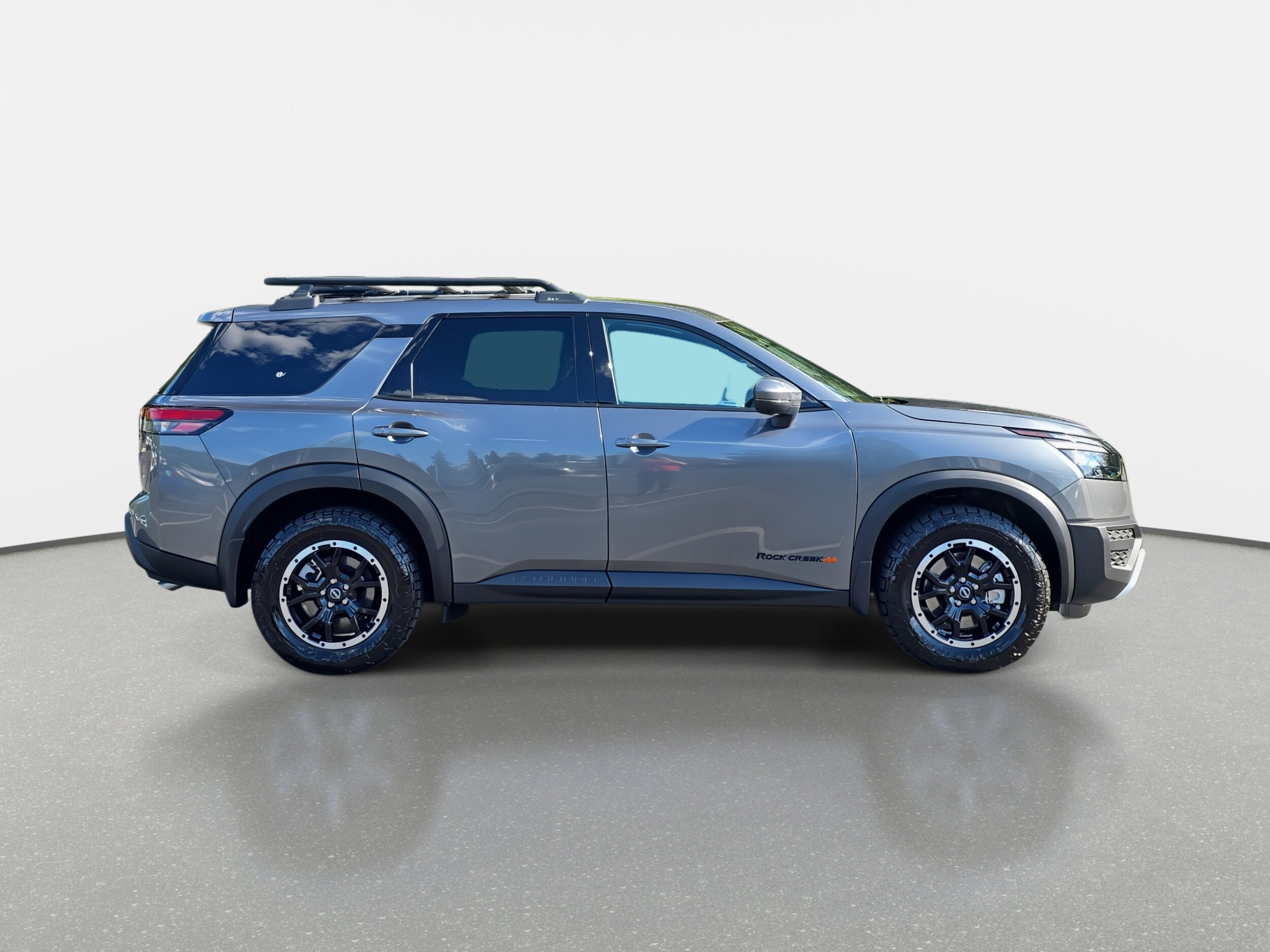 2025 Nissan Pathfinder Rock Creek photo 4