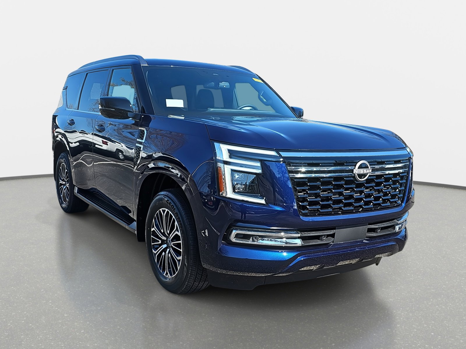 2025 Nissan Armada SL photo 3