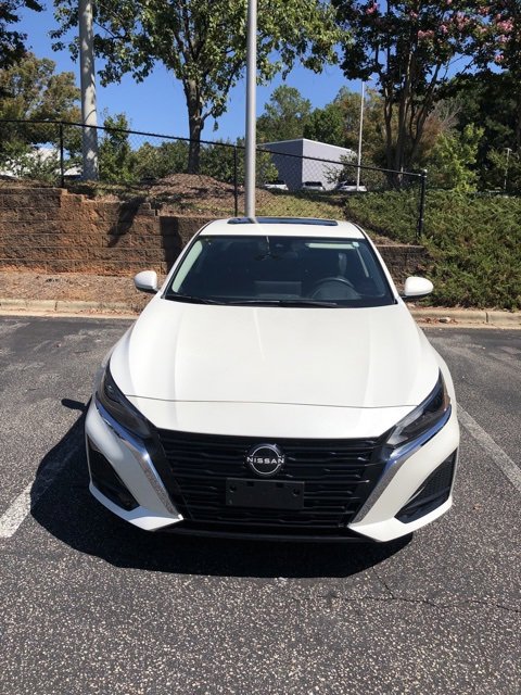 2023 Nissan Altima 2.5 SV photo 2