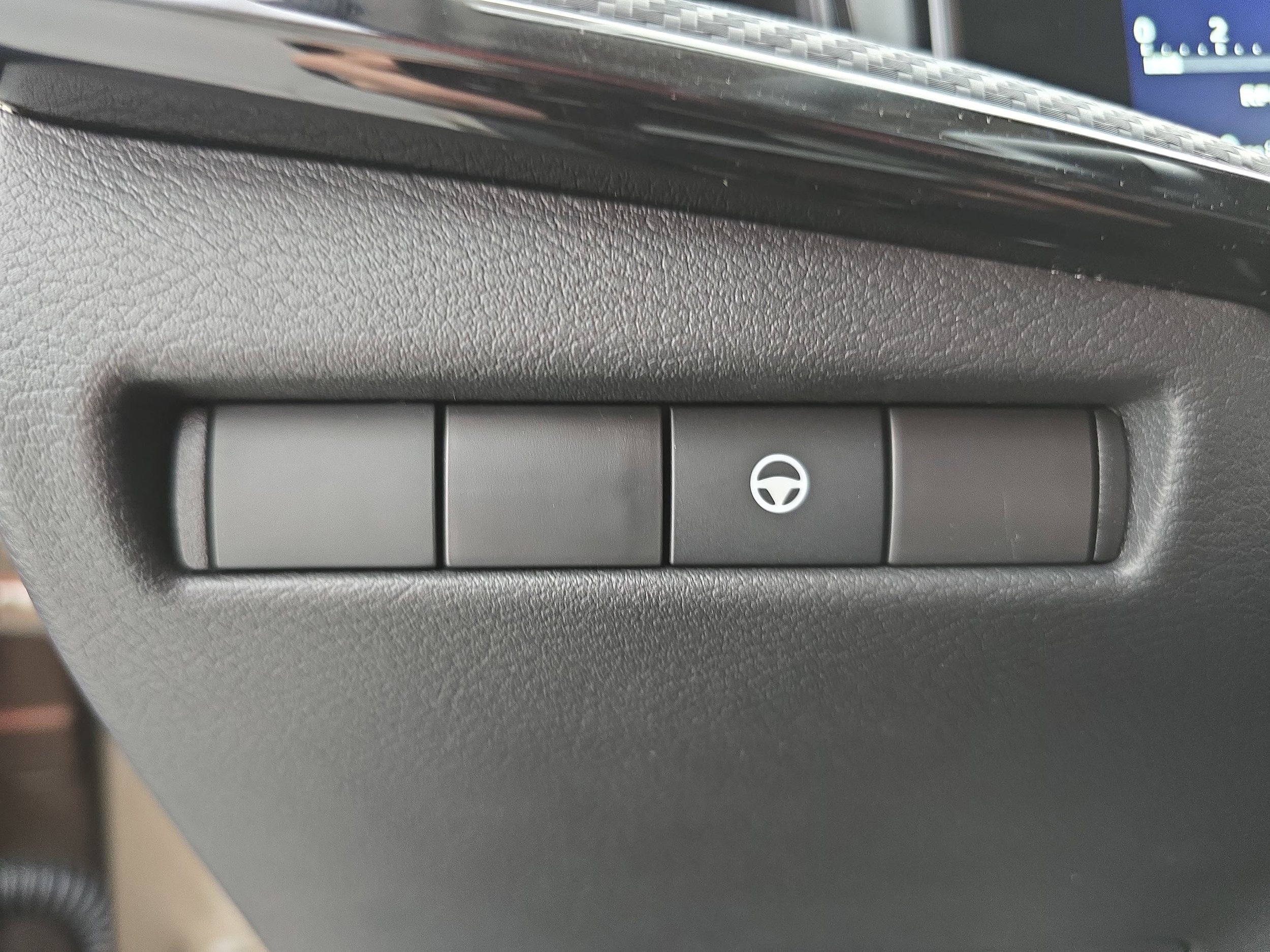 2026 Nissan KICKS SR AWD - Photo 24