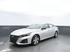 2025 Nissan Altima S Sedan