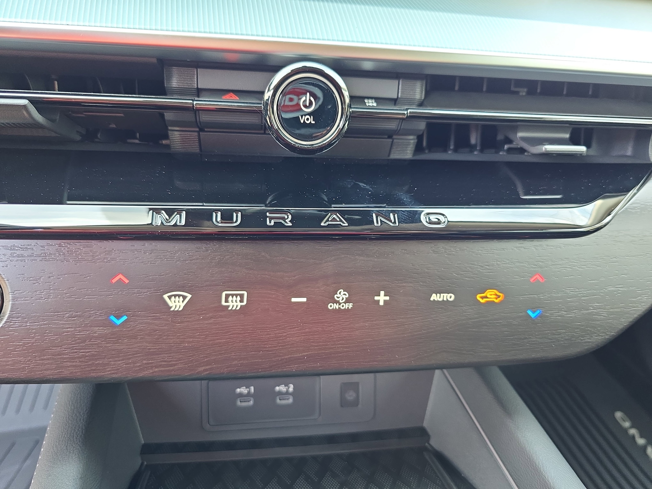 2025 Nissan Murano SL - Photo 24