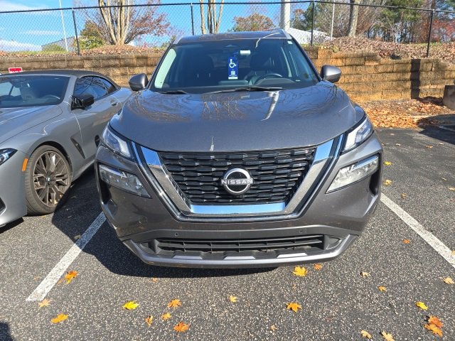 2023 Nissan Rogue SL photo 2