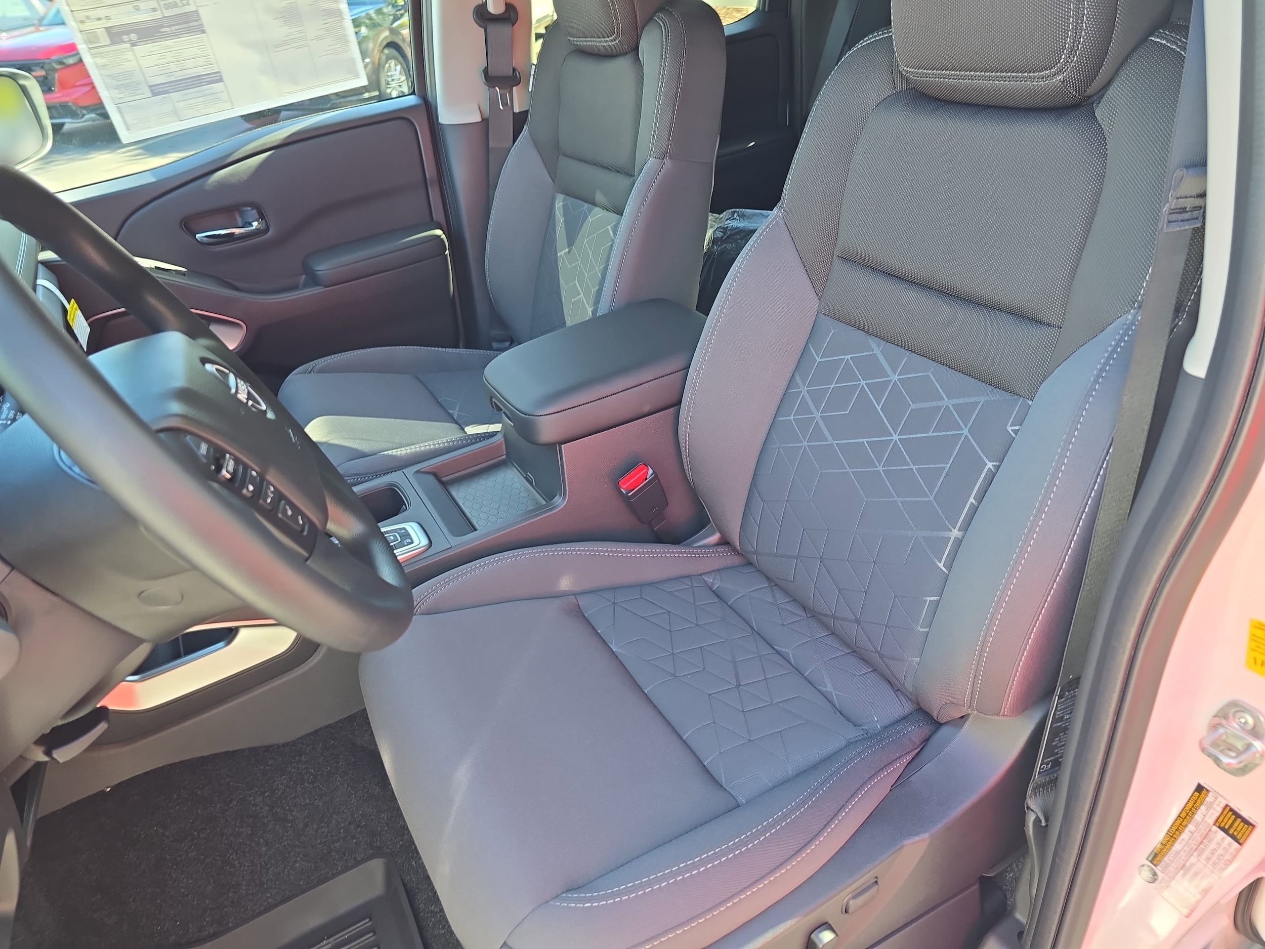 2026 Nissan Frontier SV - Photo 14